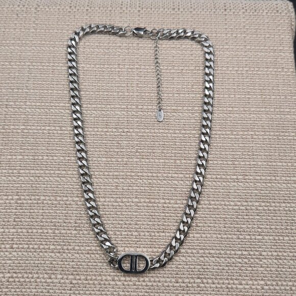 Jewelry - 16+2 Inch Stylish Symbol Curb Chain Necklace B1088